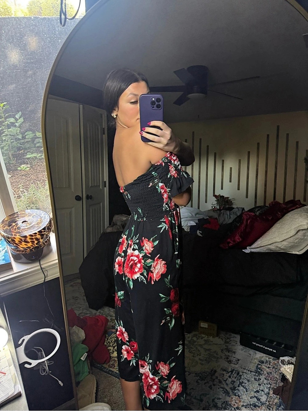 Vine & Love Floral Off-Shoulder Jumpsuit in Black & Red Like New - Picture 5 of 6